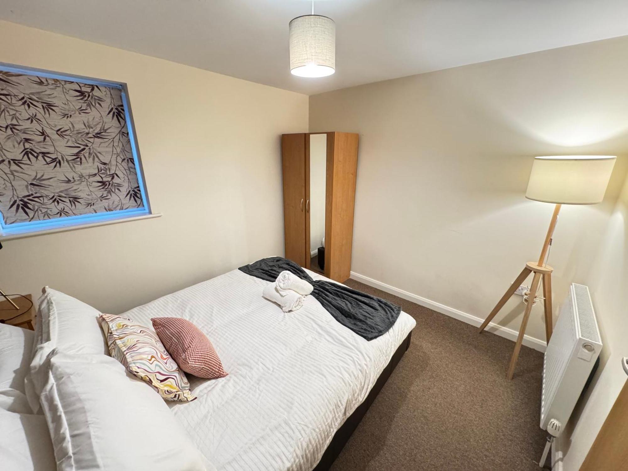 The Vogue Stay, 3 Bedrooms, 2 Bathrooms, Ideal For Jr & Oxford Hospitals, Free Carpark, Conveniently Located For Ring Road Access, 2 Miles From Oxford City Centre Easy Car & Bus Route Exterior photo