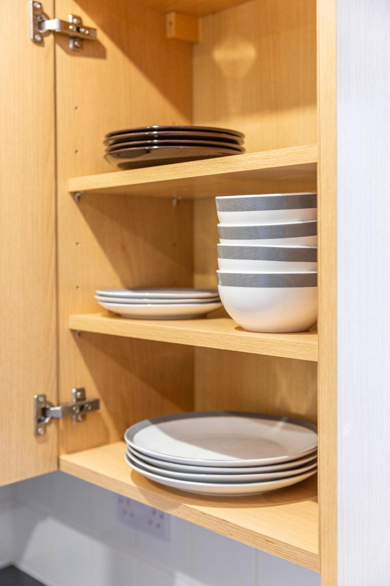The Vogue Stay, 3 Bedrooms, 2 Bathrooms, Ideal For Jr & Oxford Hospitals, Free Carpark, Conveniently Located For Ring Road Access, 2 Miles From Oxford City Centre Easy Car & Bus Route Exterior photo